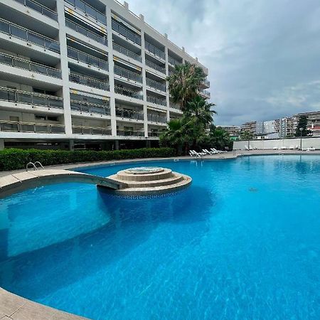 Residencial Michelangelo Apartment Салоу Екстериор снимка