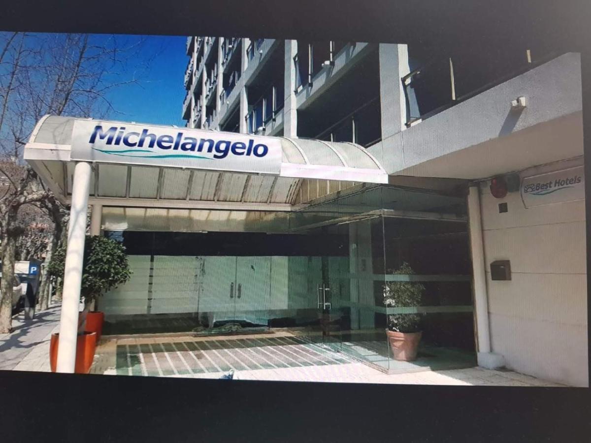 Residencial Michelangelo Apartment Салоу Екстериор снимка